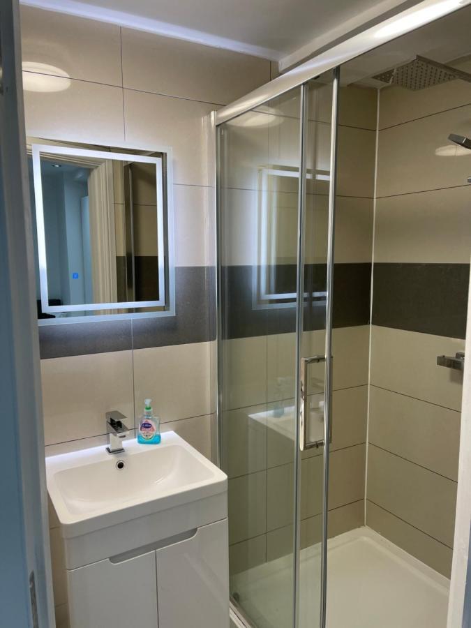 Modern 1 Bedroom Holiday Apartment In Southminster Εξωτερικό φωτογραφία